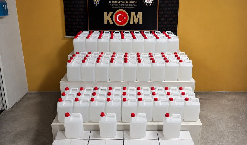 Sakarya'da 1 ton etil alkol ele geçirildi
