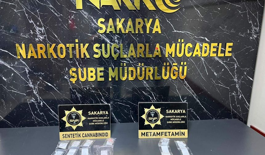 Sakarya'da uyuşturucu operasyonu: 5 gözaltı