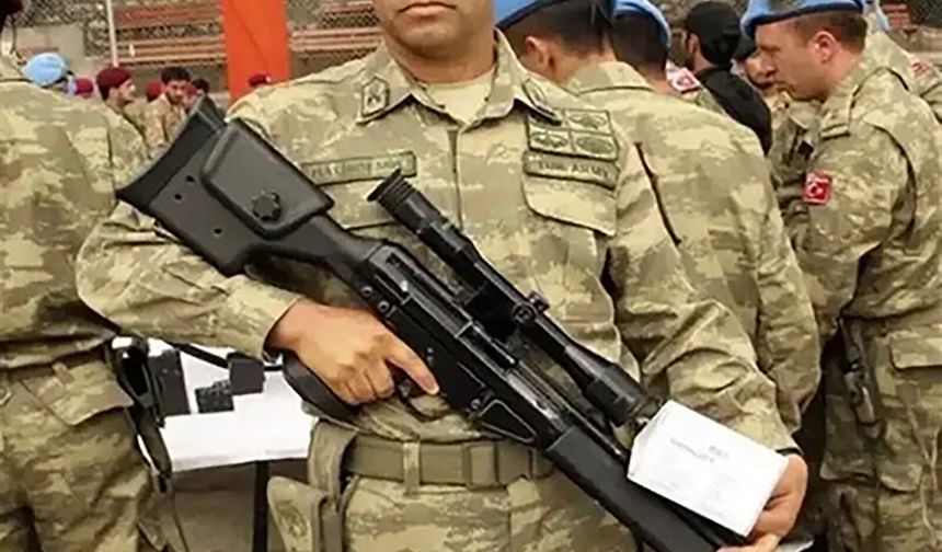 Şehadetinin 10'uncu yıl dönümünde Ömer Halisdemir'in kabrine ziyaretçi akını