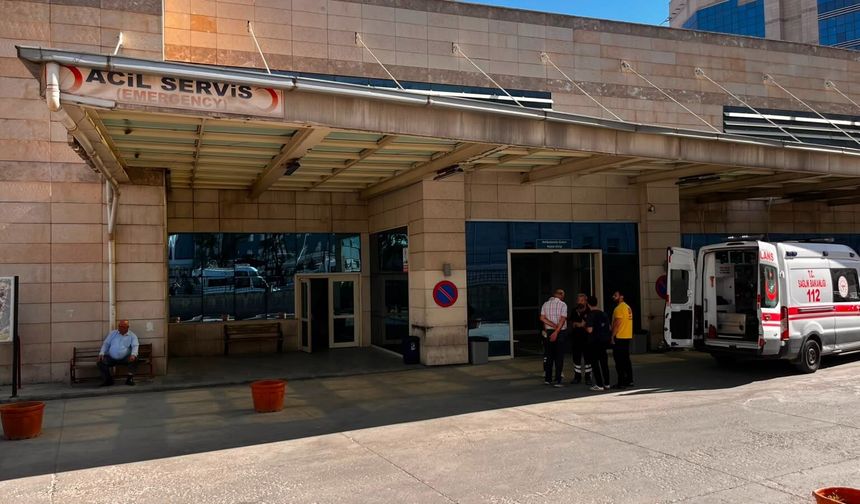 Siirt'te 6'ncı kattaki balkondan düşen 15 yaşındaki Cemre Esila öldü
