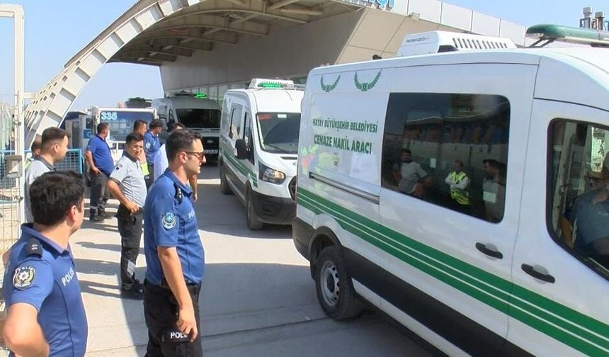 Suudi Arabistan'da yangında ölen 4 işçinin cenazesi Hatay'a getirildi