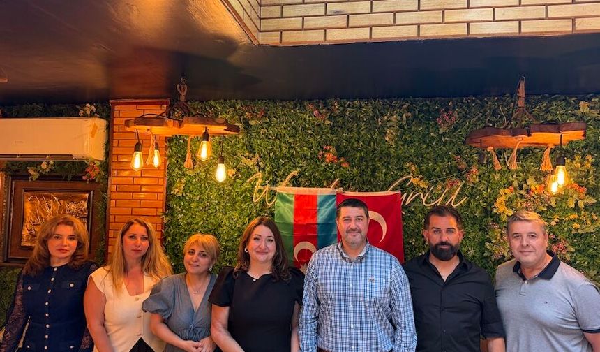 Dansların Gecesi Grubu Londra’da