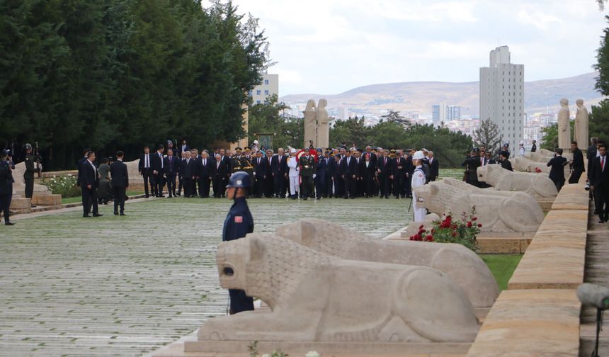 Anıtkabir'de '30 Ağustos Zafer Bayramı' töreni
