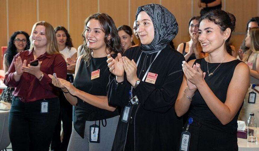 Enerjisa Üretim'in Womentum programı 5 yılda 11 bin genç kadına ulaştı