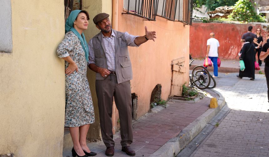 Nergis Öztürk: Haysiyet, Yeşilçam tadında çok katmanlı bir dizi