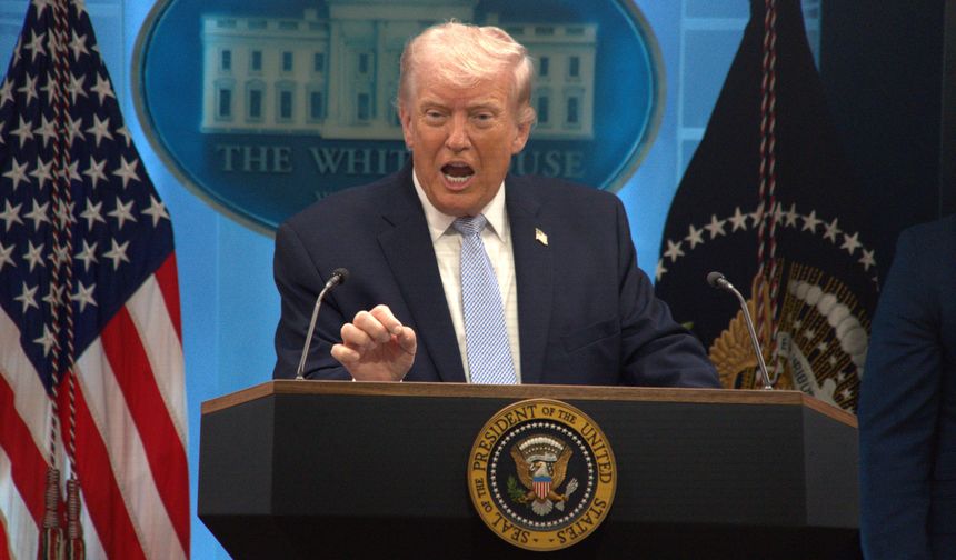 Trump: İran'ı çok sert vuracağız