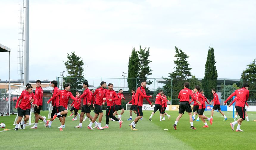A Milli Futbol Takımı, Fransa maçının hazırlıklarını sürdürdü