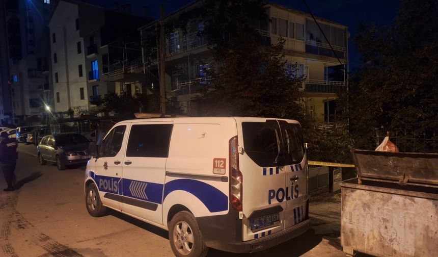 Ankara'da 2'si kardeş 3 kişi, bir apartman dairesinde öldürülmüş halde bulundu