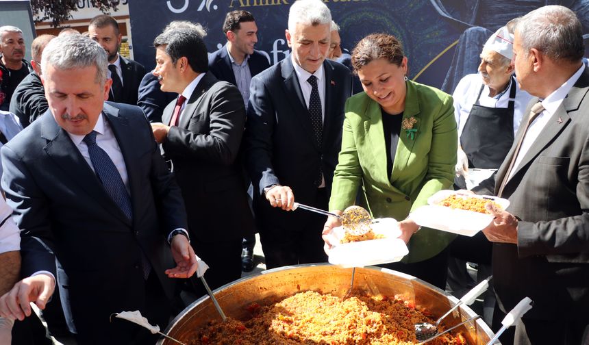 Bakan Bolat: Türkiye artık üst ülkeler liginde yerini alacaktır
