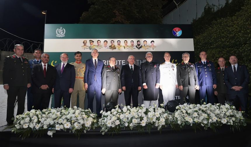 Bakan Güler: Mekke'de imzalanan Ortak Savunma Anlaşması'nı tarihi bir adım olarak görüyoruz