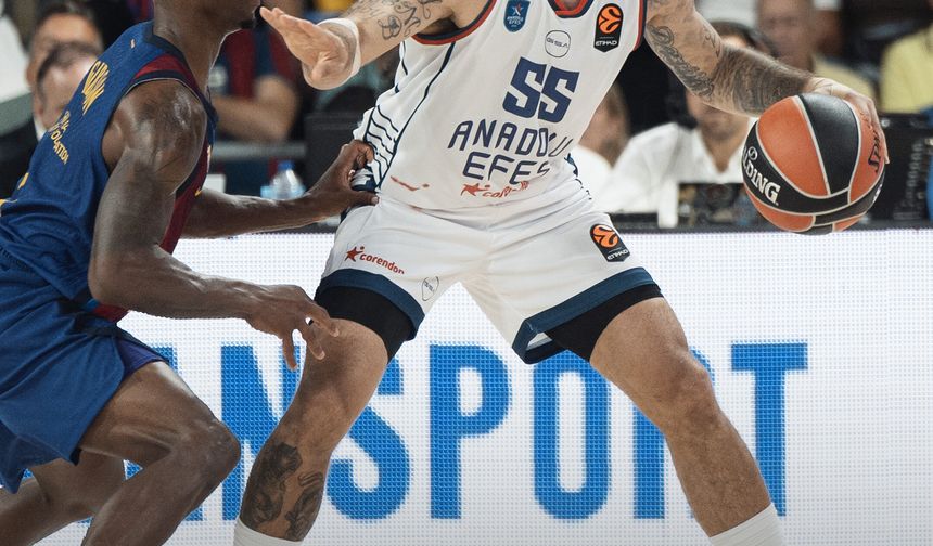 Barcelona - Anadolu Efes: 89-82