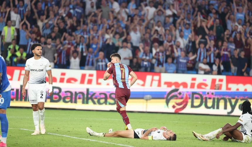 Ernest Muçi takımının skor yükünü üstlenmeye devam ediyor