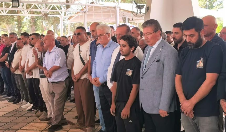 KKTC'deki gemi kazasında hayatını kaybeden İsmail Kurt toprağa verildi