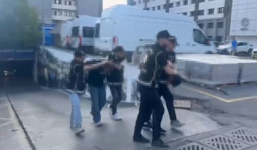 Küçükçekmece ve Gaziosmanpaşa'da derneklere silahlı saldırı düzenleyen 2 şüpheli yakalandı