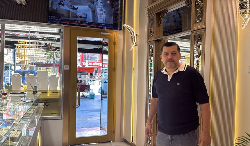 Kuyumcunun dikkati sayesinde 2 milyon liralık altınını dolandırıcılara kaptırmaktan kurtuldu