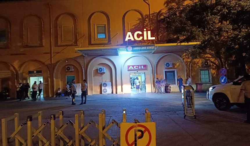 Mardin Kızıltepe'de bıçaklı kavga: 1'i çocuk 3 yaralı