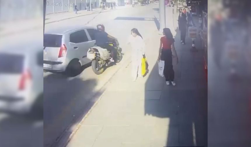 Otomobil ile motosiklet çarpıştı; 1 yaralı
