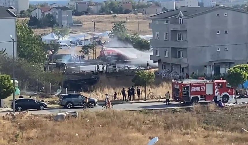 Silivri'de otluk alanda çıkan yangın söndürüldü