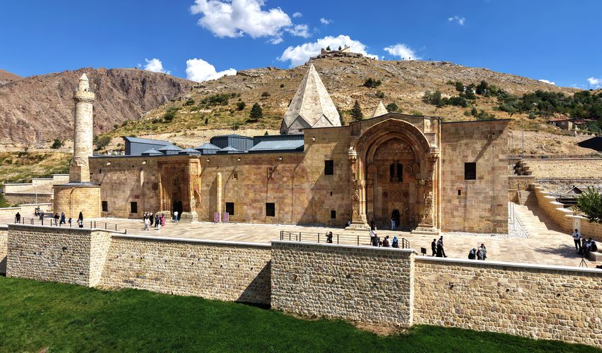Tarihin taşla yazılmış şaheserinde 'gölge' turizmi/ Ek fotoğraflar