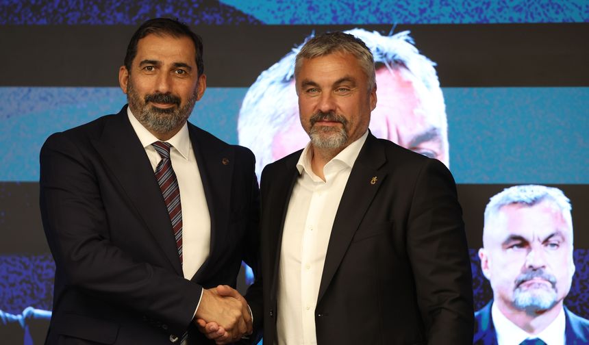 Trabzonspor'da teknik direktör Thomas Reis'e imza töreni