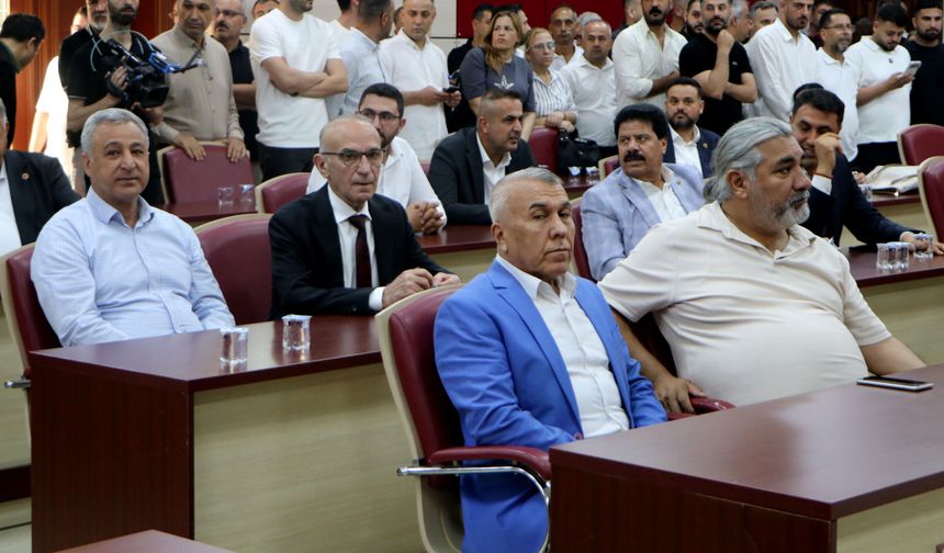 Yüreğir Belediye Başkan Vekilliği AK Parti'ye geçti, CHP karara itiraz etti
