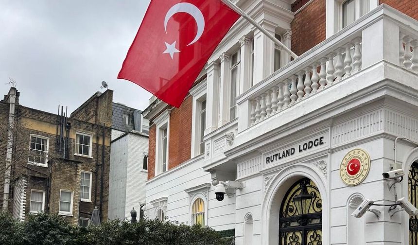 İngiltere’de yaşayan vatandaşlara yönelik düzenlediği Sağlıklı Yaşam Sohbetleri