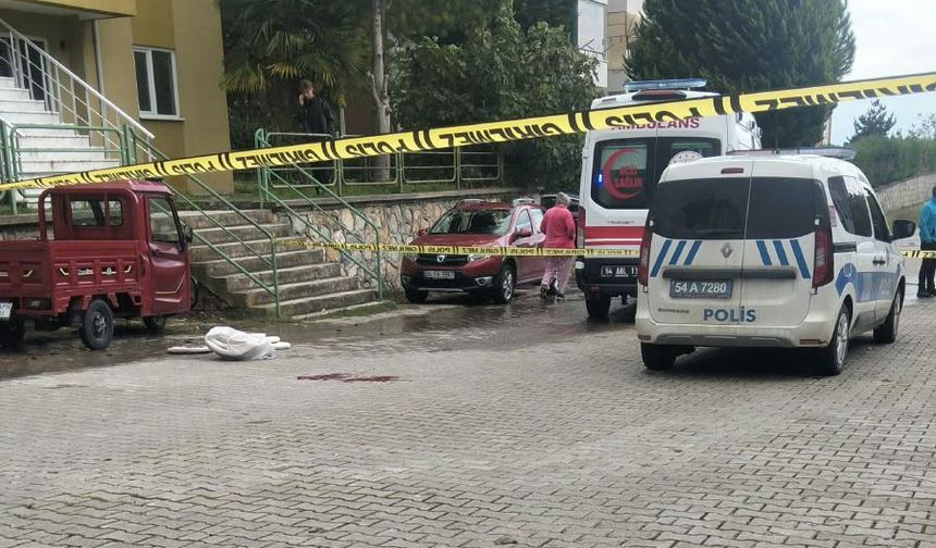 Eski komşusunu tabancayla öldürdü