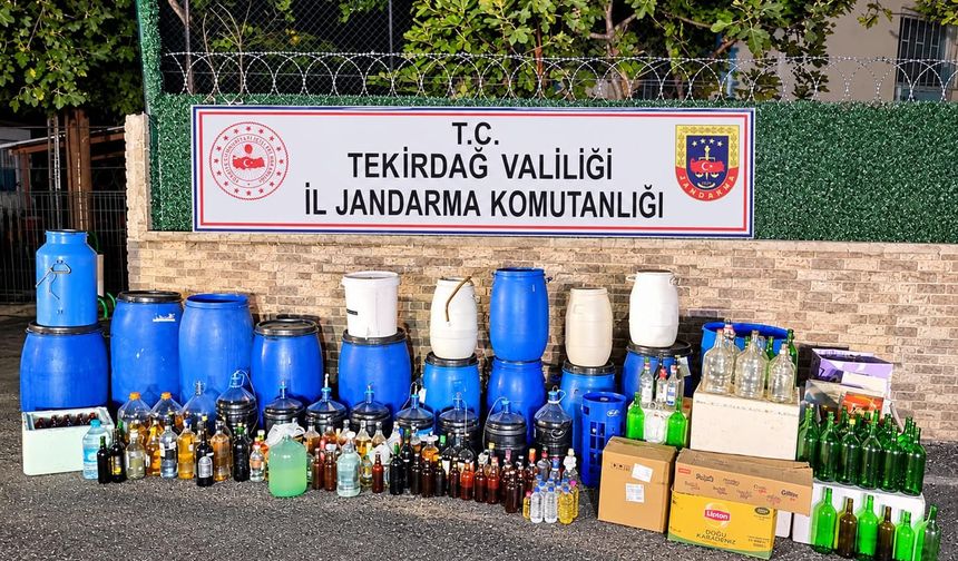 Evinde 1 ton 120 litre sahte şarap ele geçirilen şüpheli gözaltına alındı