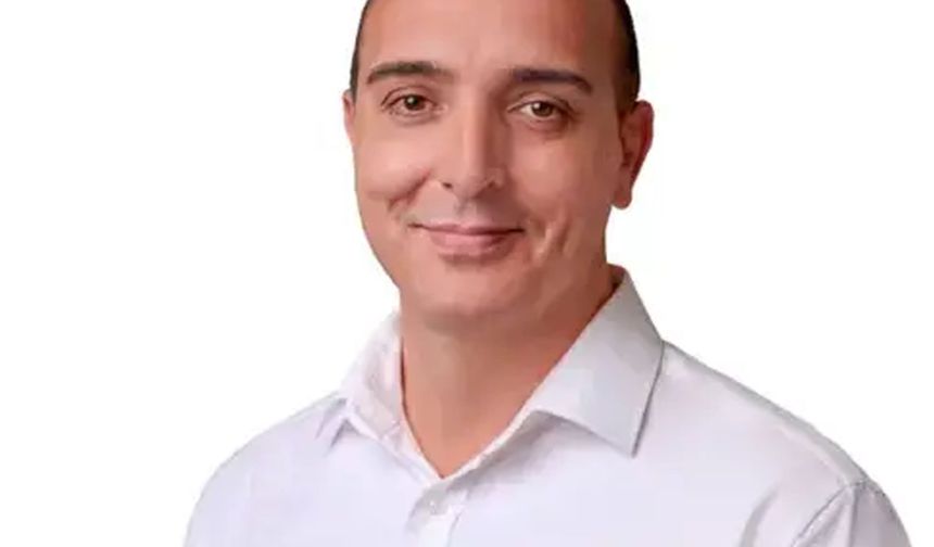 Konyaaltı Belediye Başkanı, Yeni Parti'ye katıldı