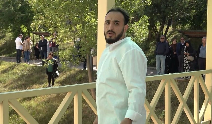 KPSS sınavına 1 dakika geç kalan aday, içeri alınmayınca sinir krizi geçirdi