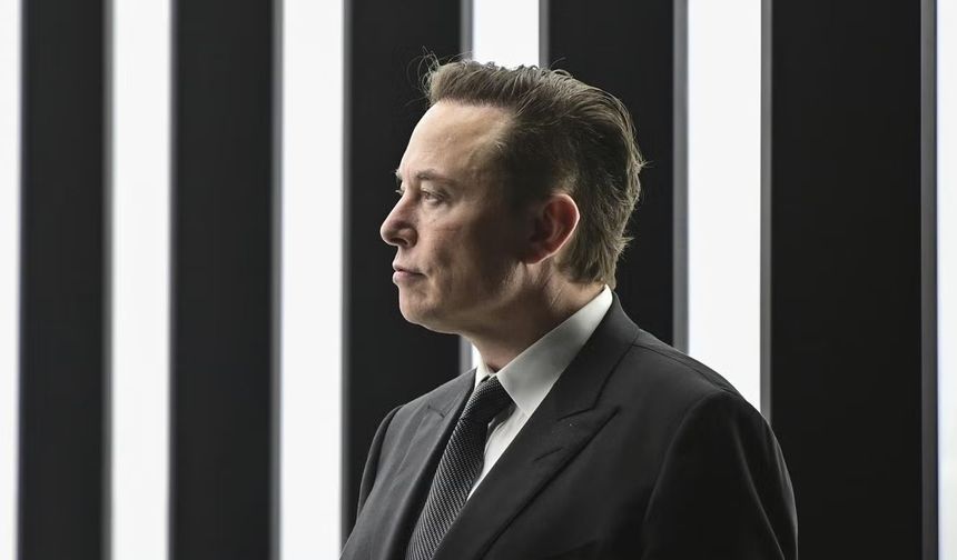 Musk: Ukrayna'nın kullandığı askeri uydu sistemini, ABD kontrol ediyor