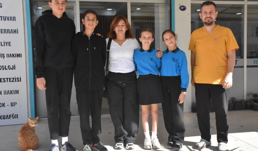 Ortaokul öğrencileri, yaralı kedi 'Kurabiye'nin tedavisi için harçlıklarını biriktirdi