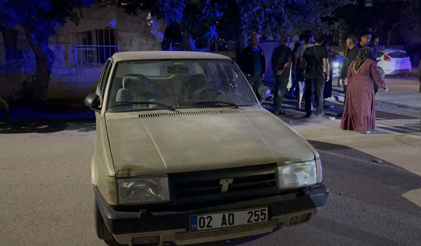 Otomobilin çarptığı bisikletli iki çocuk yaralandı