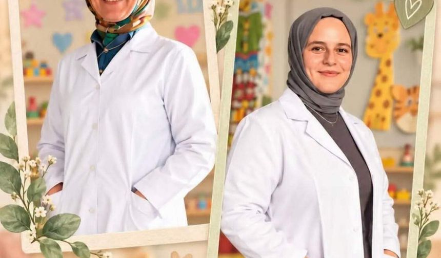Otomobilin yaya geçidinde 2 öğretmene çarptığı kaza kamerada