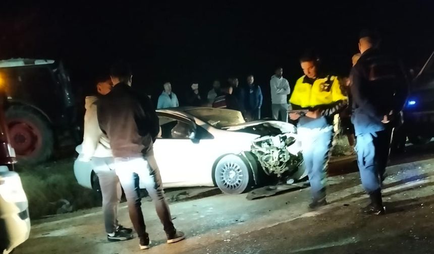 Otomobiller kafa kafaya çarpıştı; 1 ölü, 3 yaralı