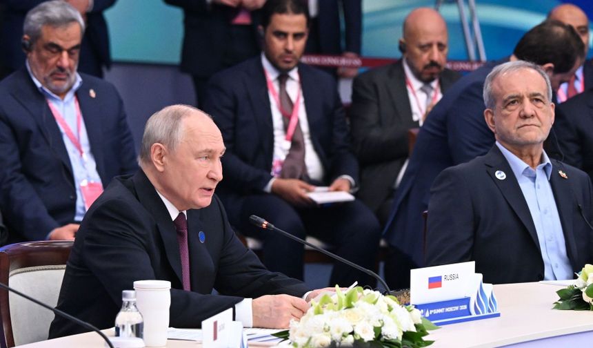 Putin: Avrupa, Rus enerjisini reddederek kendi sanayisine zarar veriyor