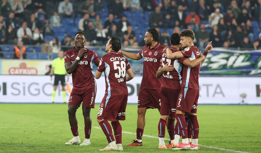 Trabzonspor, Rize'de tarihi geri dönüşe imza attı