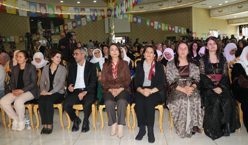 Tülay Hatimoğulları: Çerçeve yasanın hayata geçirilmesi çok önemli