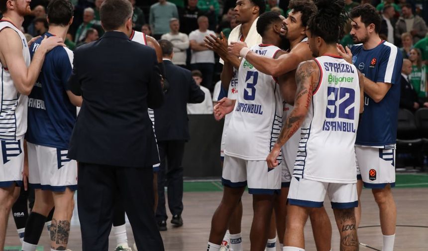 Zalgiris Kaunas - Anadolu Efes : 70-85