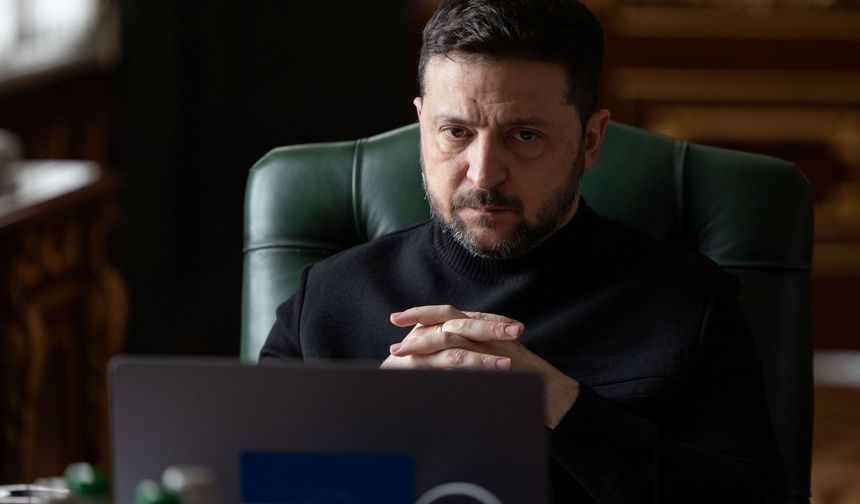 Zelenskiy: Rusya'nın füze ve İHA saldırılarında 25 kişi öldü, 100 kişi yaralandı