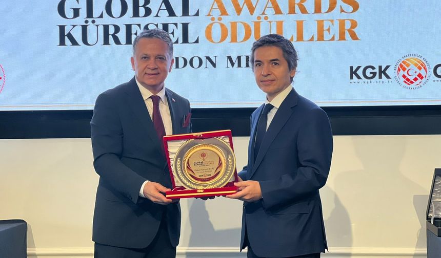 KGK Uluslararası Medya ve Dostluk Ödülleri Londra'da yapıldı